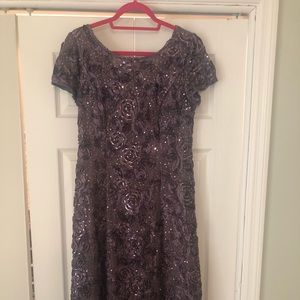 Alex Evenings Mothers of the Bride or Groom Dress